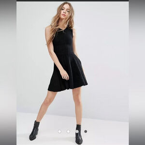 JOHN + JENN fit and flare sleeveless dress bodycon skater style black size small